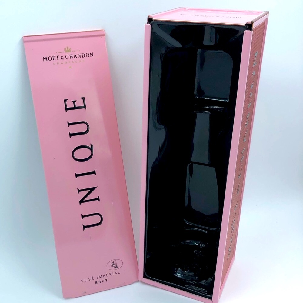‼️SALE‼️. MOET & CHANDON ‘Unique’ Collectible Champagne Case